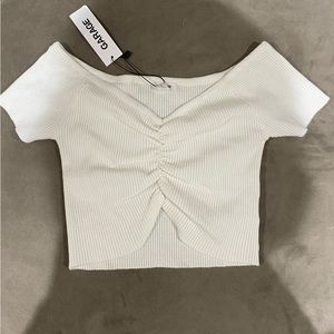 Garage white crop top